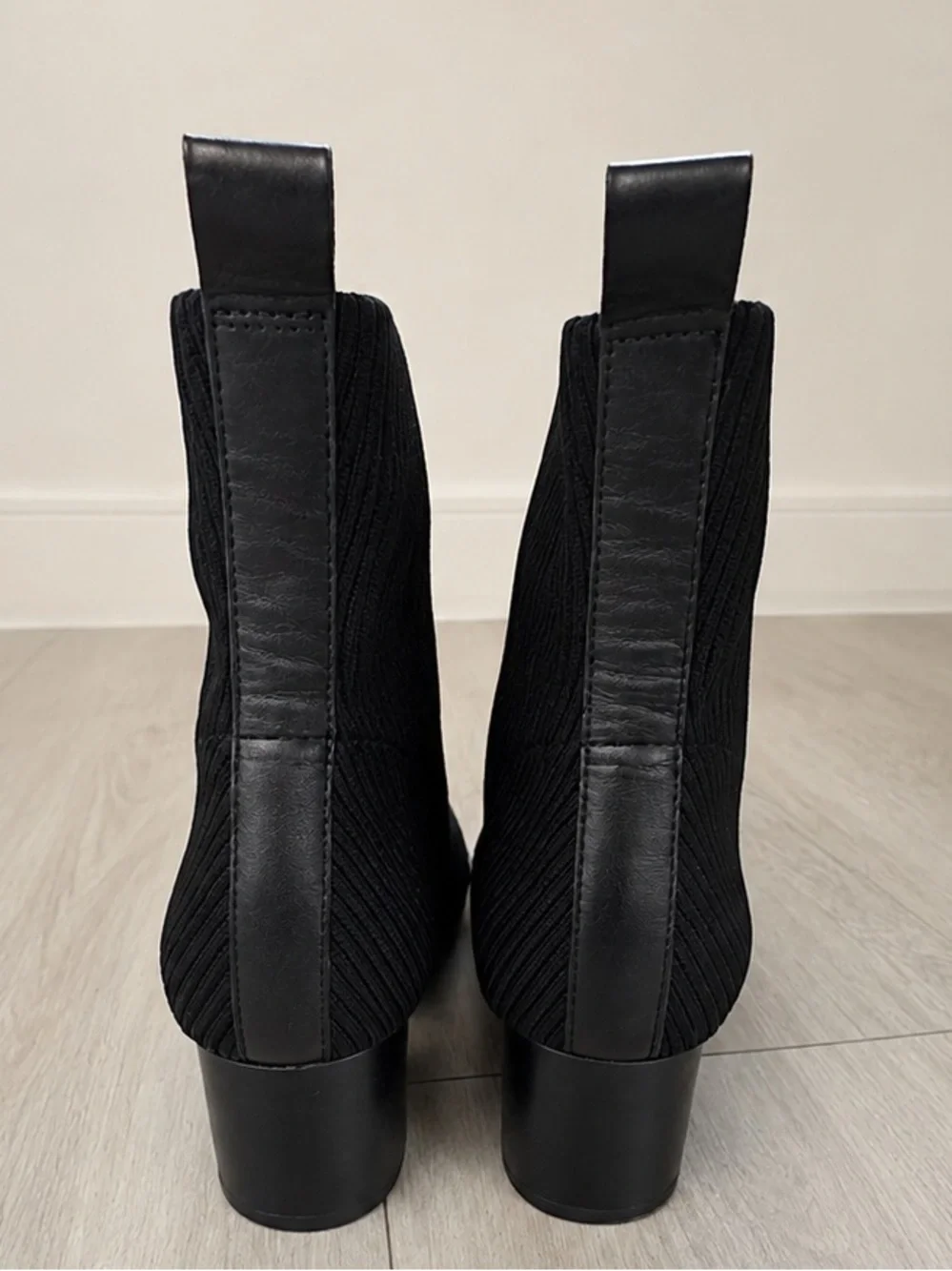 Everlane Boots Size 7.5 Black ReKnit Glove Sock Ankle Block Heel